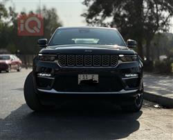 جیپ گراند شیرۆکی